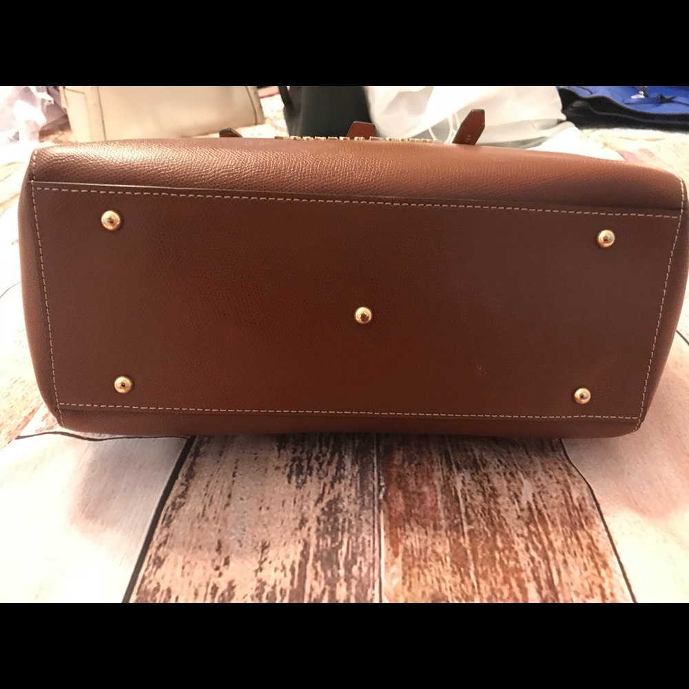 Dooney & Bourke Purse